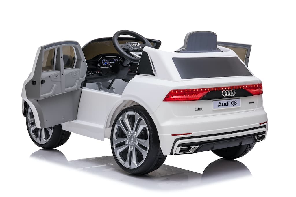Dječiji električni automobil Audi Q8 bijeli - slika 5