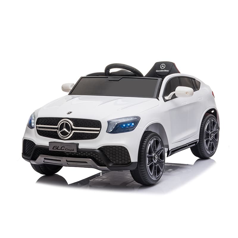 Dječiji električni automobil Mercedes GLC coupé bijeli