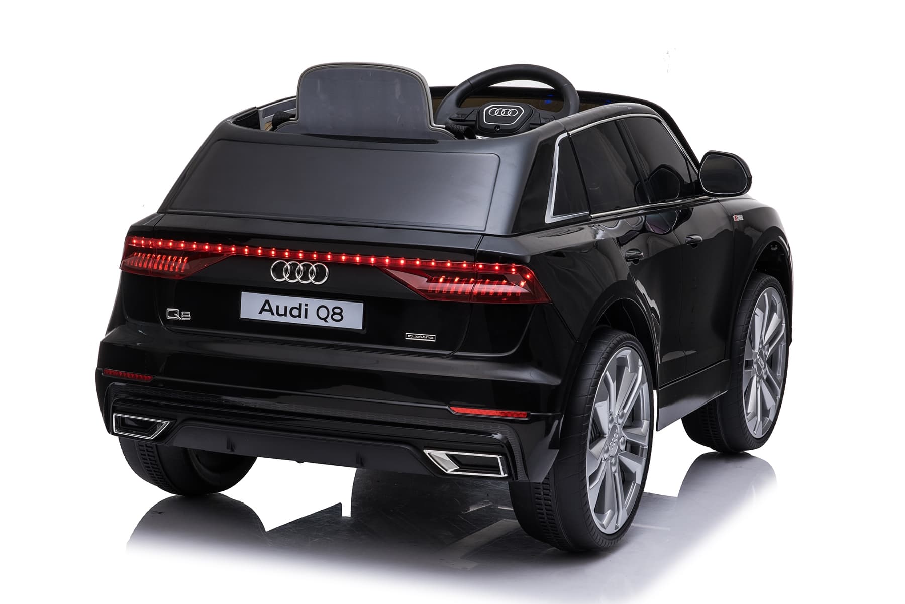 Dječiji električni automobil Audi Q8 crni - slika 5
