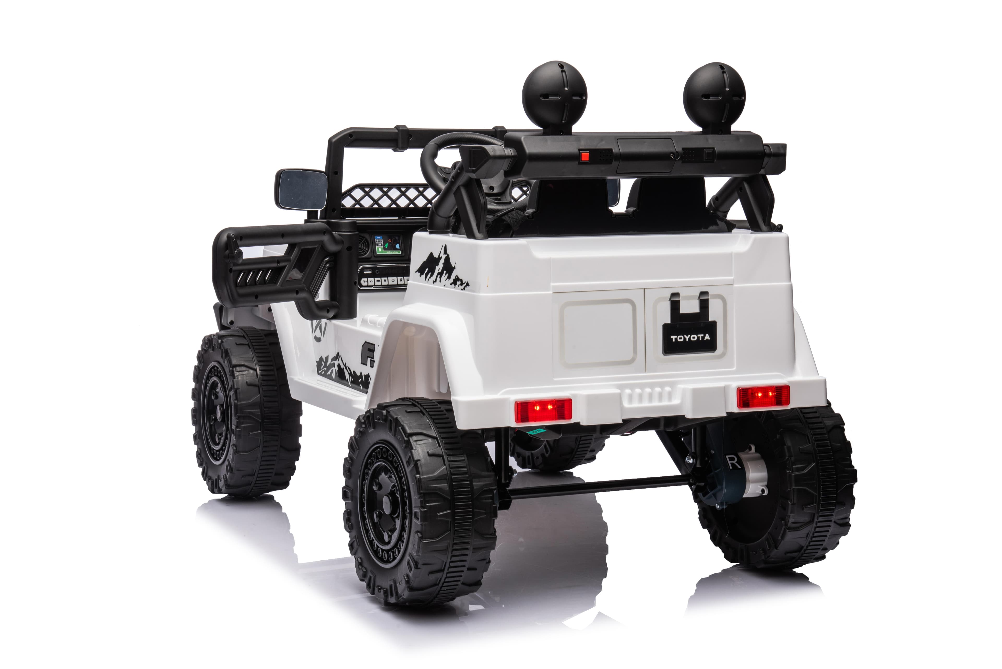 Dječiji električni automobil Toyota FJ Cruiser bijeli - slika 9