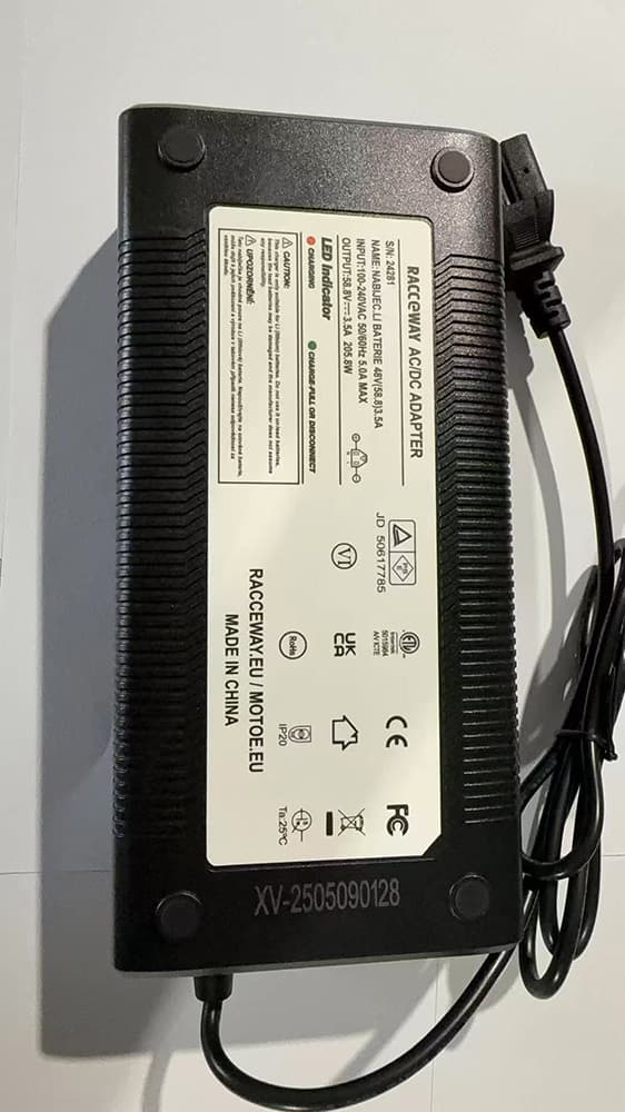 RACCEWAY® Punjač za litijumske baterije, 48V (58.8V) 3.5A-14S - slika 2